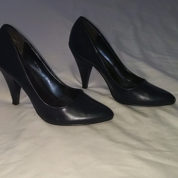 Navy Blue Pumps - Picture 3 of 3